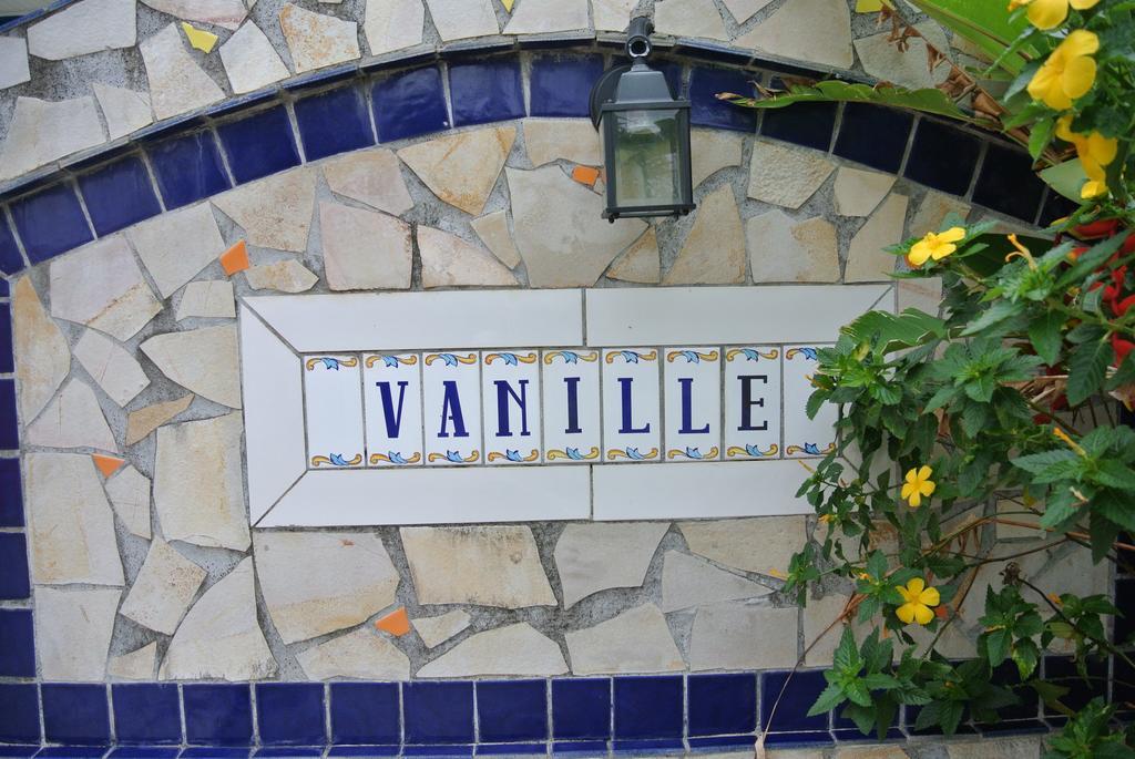 Le Moulin De La Baie Piscine Vue Mer ル・ムル エクステリア 写真